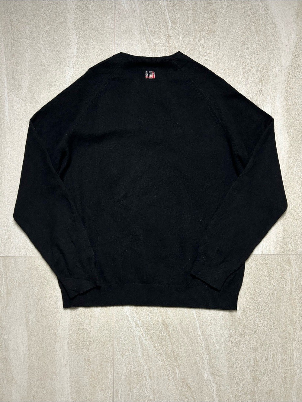 BURBERRY LONDON NOVA CHECK CASHMERE SWEATER SIZE LARGE - Picture 3 of 8